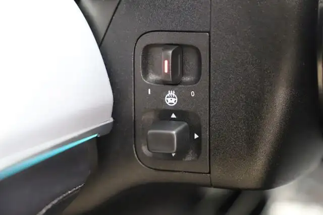 Mercedes-Benz GLE view 26