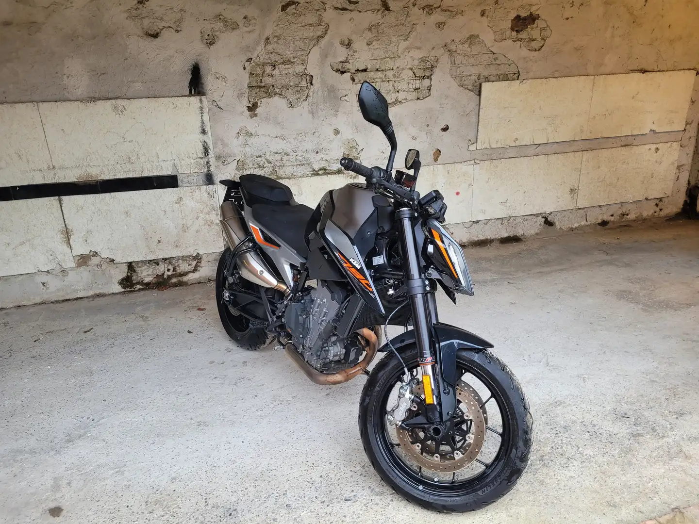 KTM 790 Duke - 1