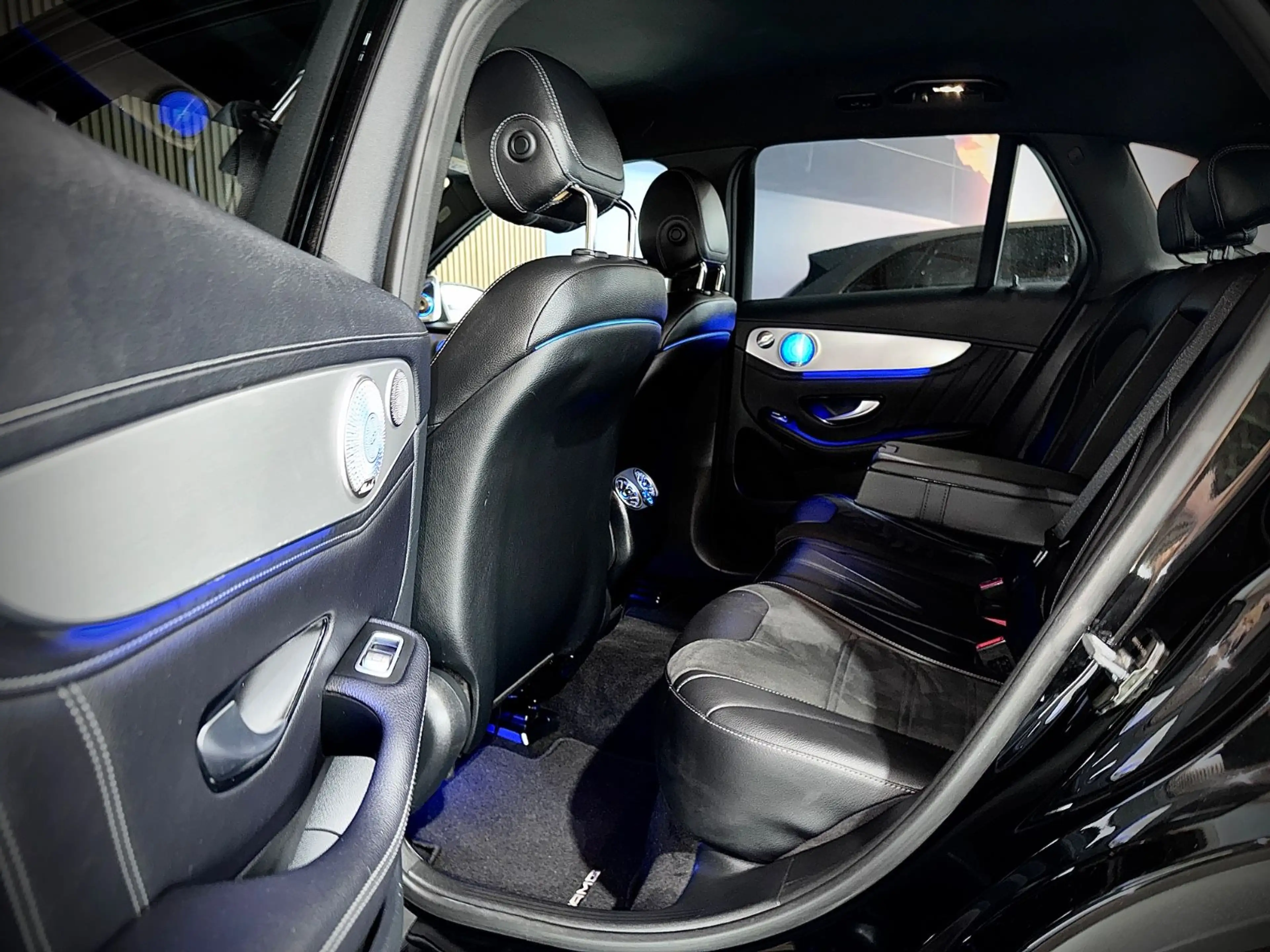 Mercedes-Benz GLC 63 AMG *4-MATIC*VIRTUAL*BURMESTER*KAMREA* — photo 13