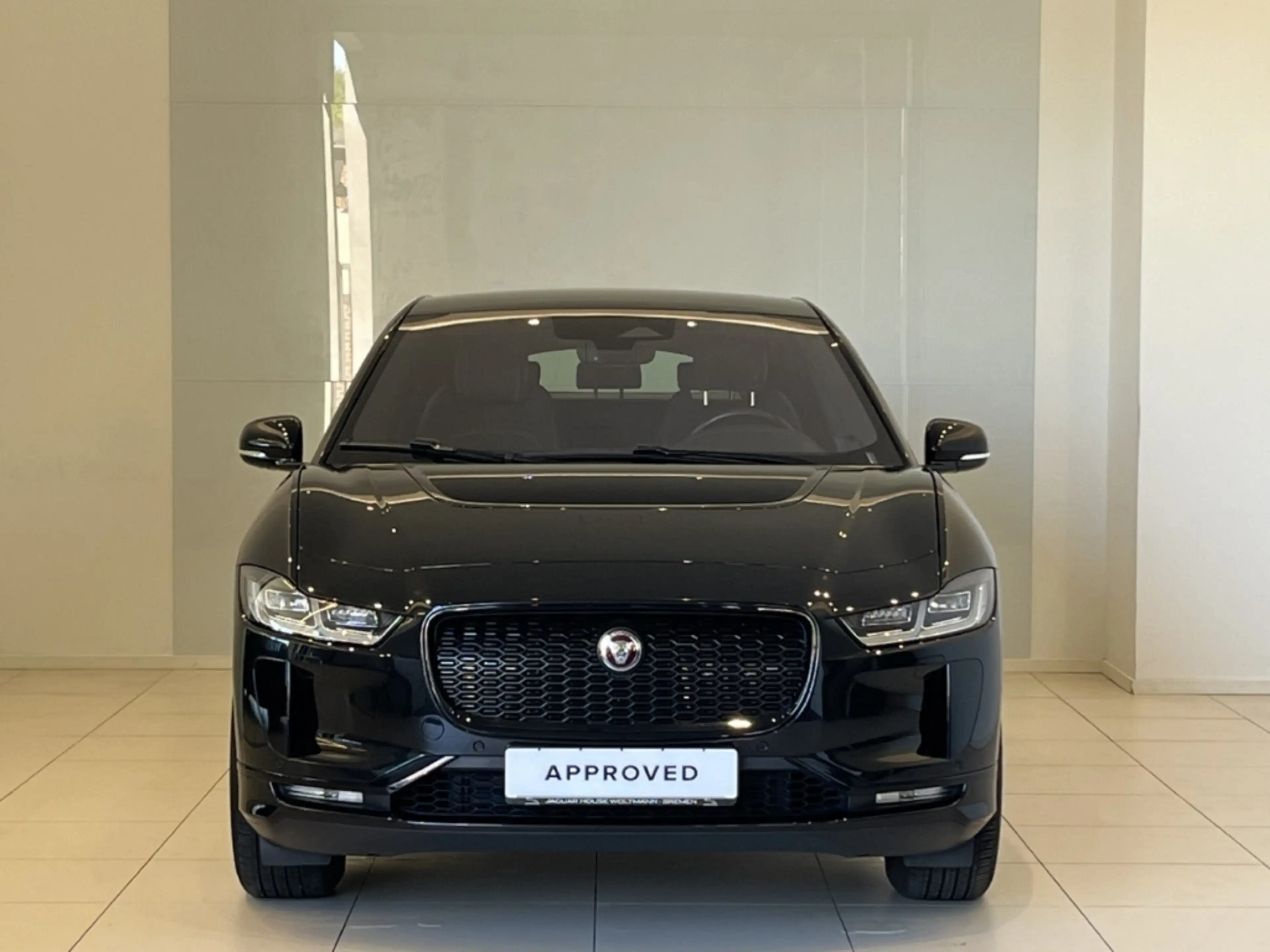 Jaguar I-Pace EV400 S StandHZG Panorama Meridian — photo 7