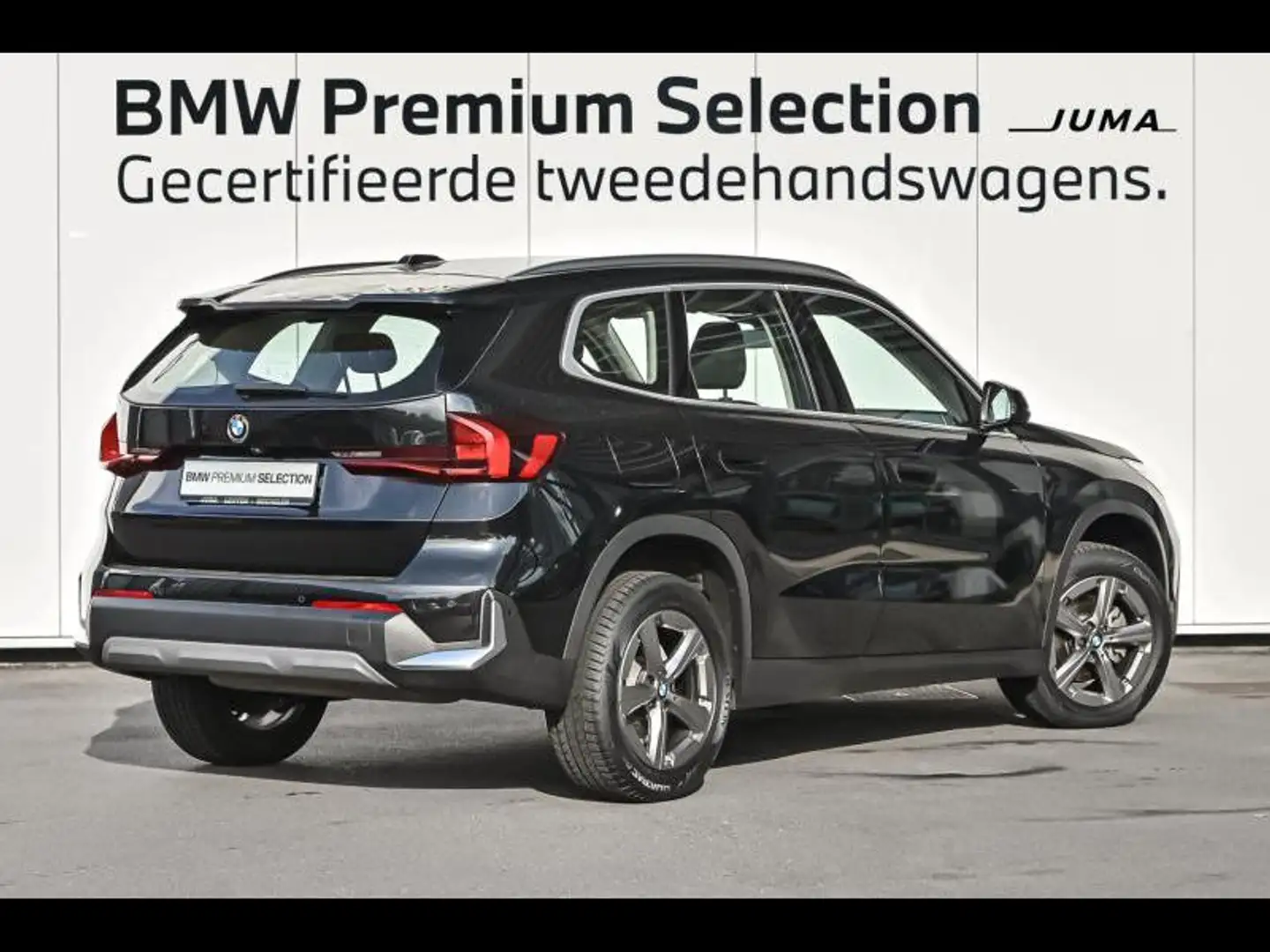 BMW X1 sDrive 18i Zwart - 2
