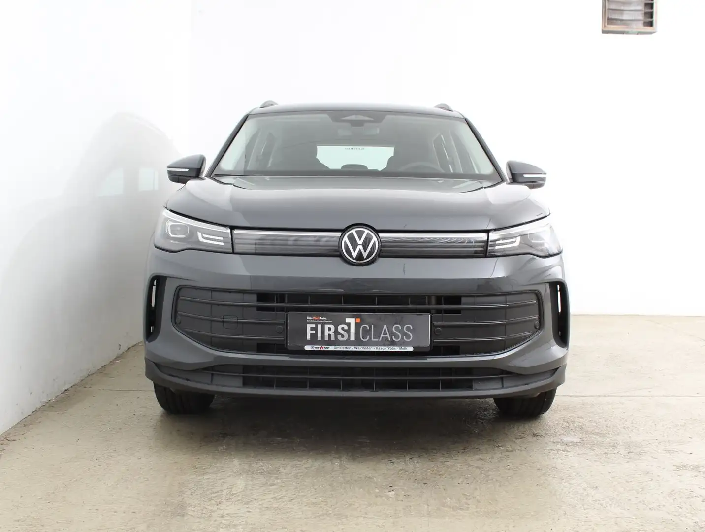 Volkswagen Tiguan 4Me TDI DSG Gris - 2