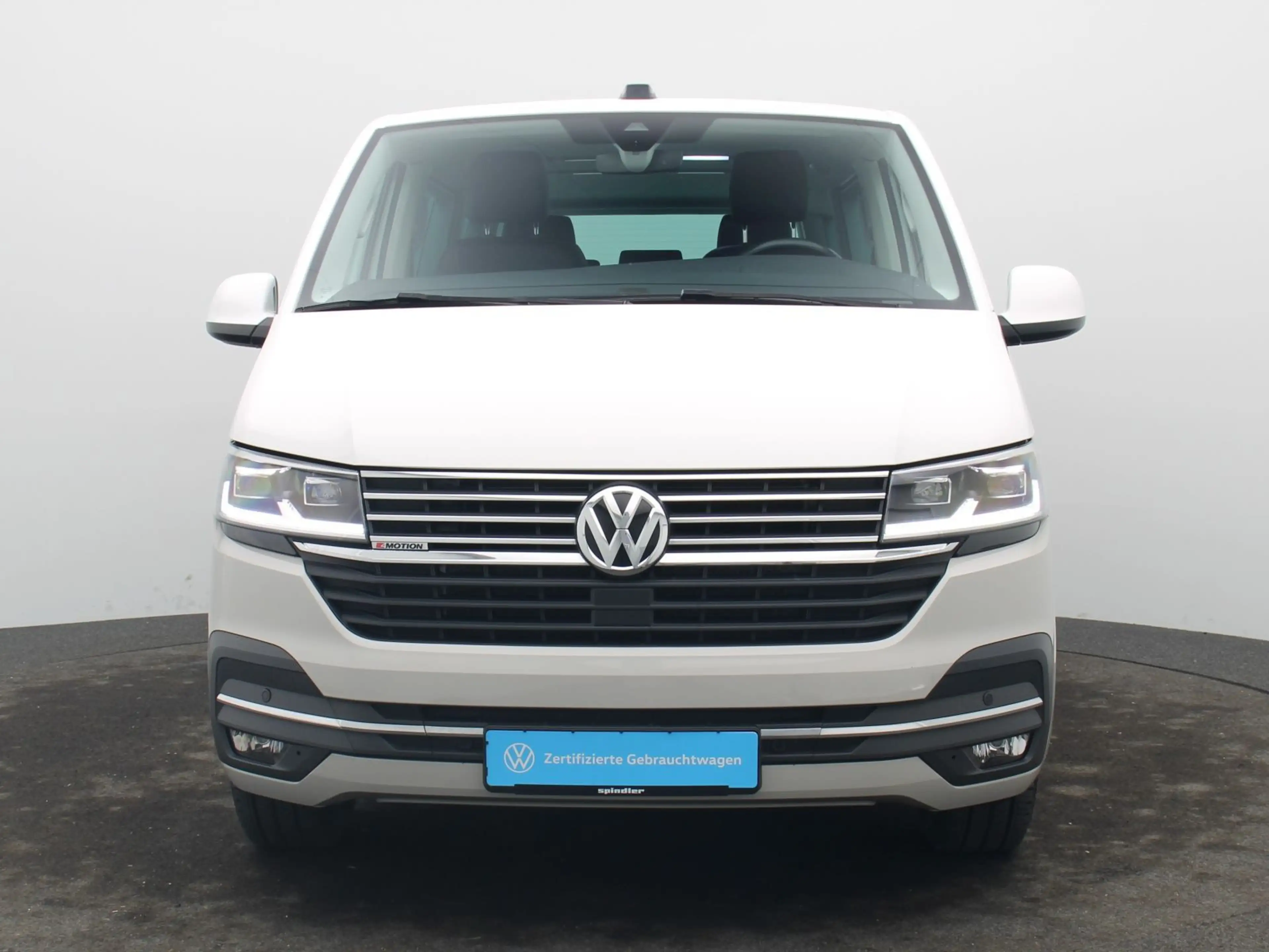 Volkswagen T6.1 Multivan GenerationSix 4M DSG / Standh, AHK — photo 4