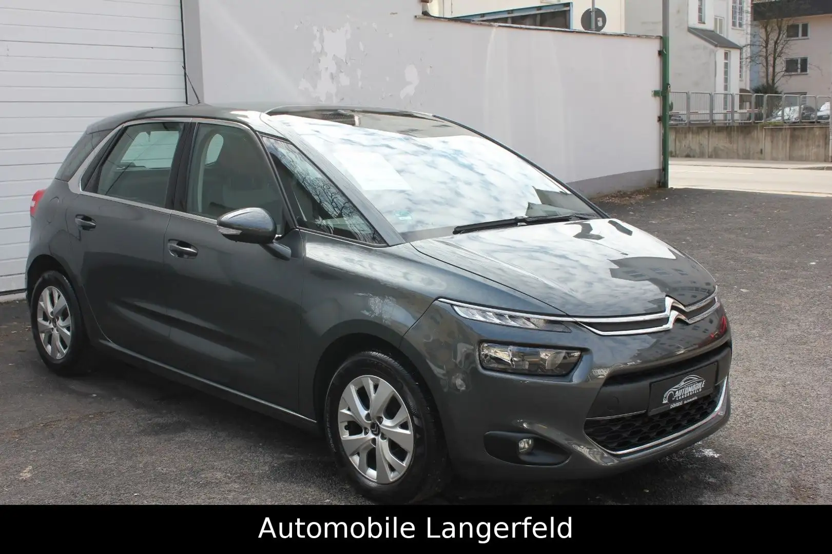 Citroen C4 Picasso /Spacetourer Selection NAVI TEMPOMAT Grau - 1