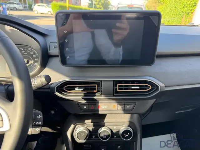 Dacia Sandero view 13