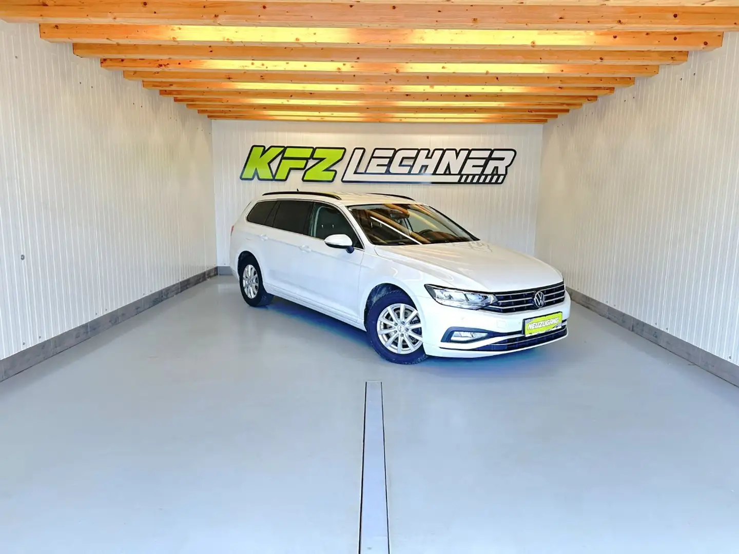 Volkswagen Passat Variant 2.0 TDI DSG "LED*NAVI*SITZH*R-KAM" Weiß - 1