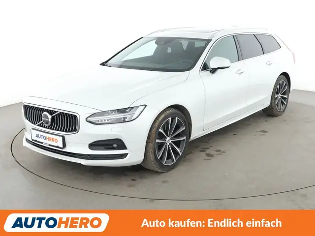 Volvo 2.0 B4 Momentum Pro Aut.*HEAD-UP*360CAM*ACC*HK*