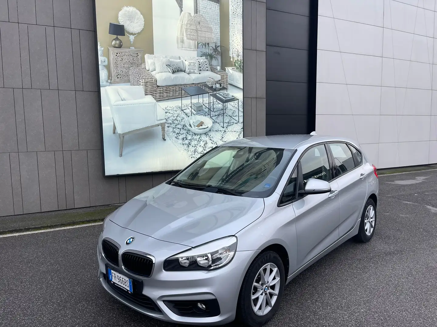BMW 218 218d Active Tourer Luxury auto Argent - 1