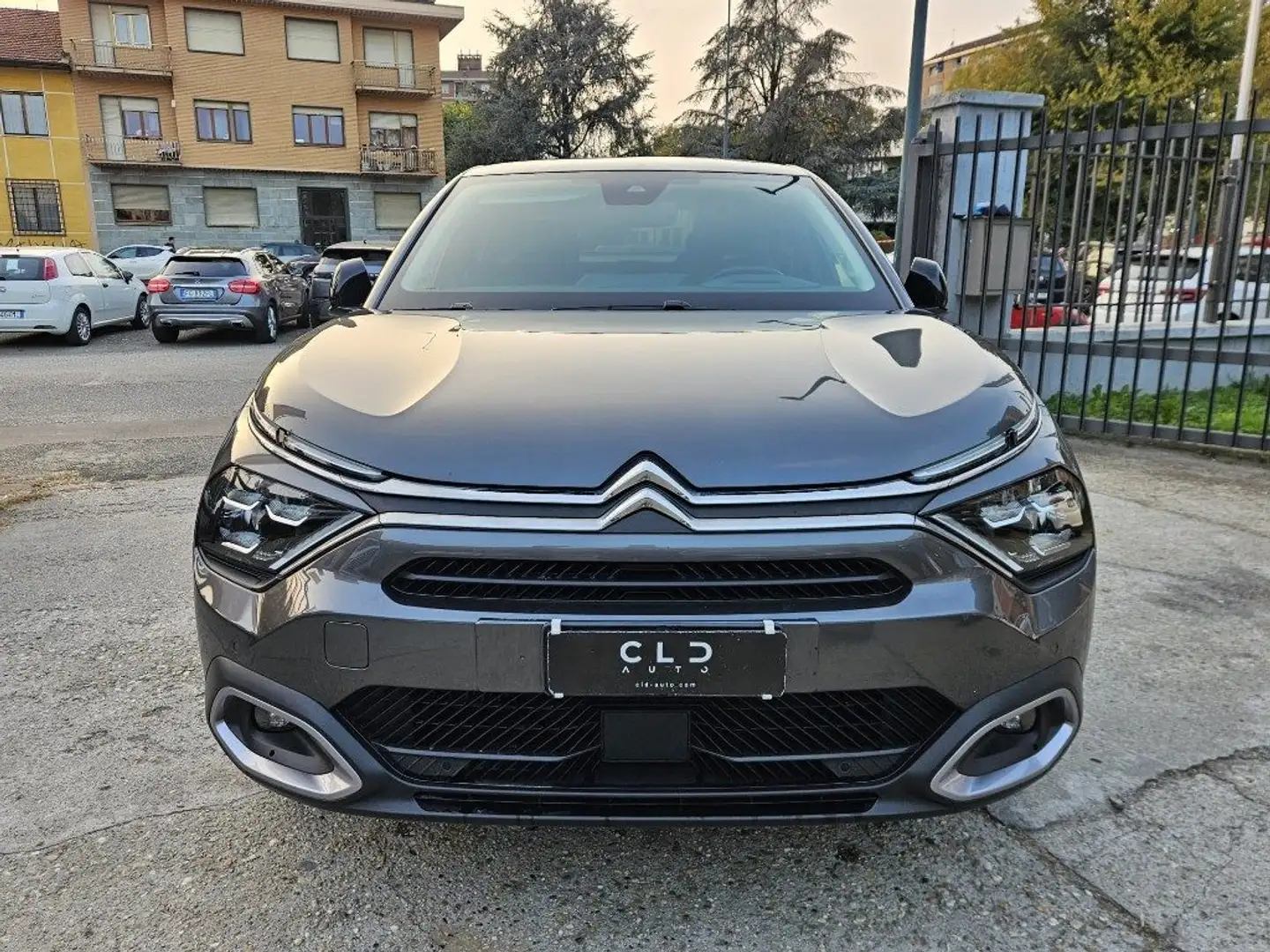 Citroen C4 X PureTech 130 S&S EAT8 Grigio - 2