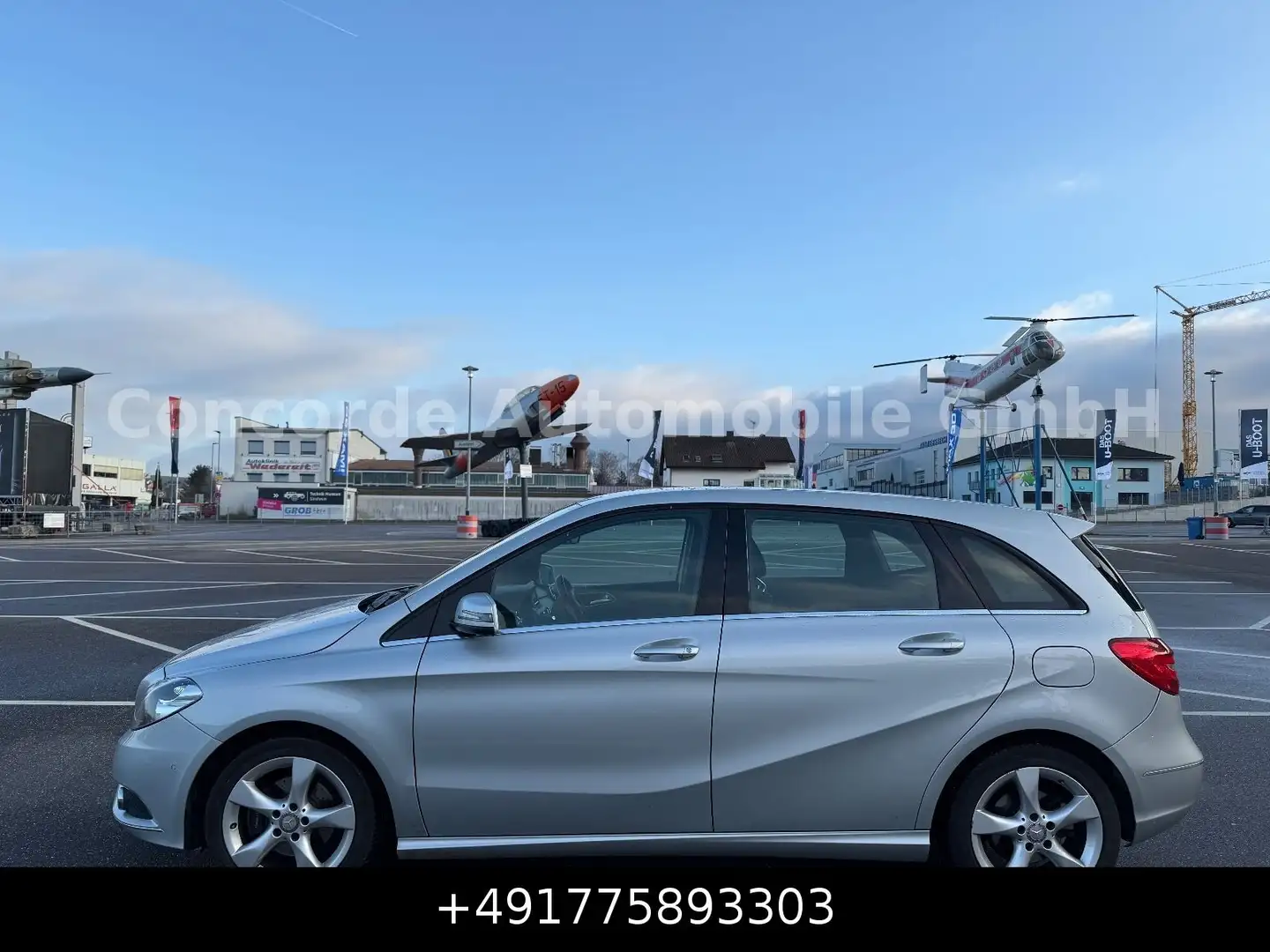 Mercedes-Benz B 180 B -Klasse B 180 CDI / d NAVI PDC KLIMA AHK Silber - 2