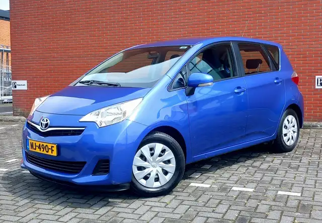 Toyota Verso-S 1.3 VVT-i 99pk Comfort Airco/Trekhaak