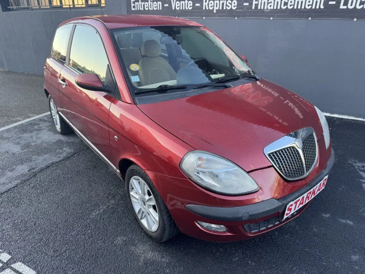 Lancia Ypsilon 1.2 3P Rouge - 2