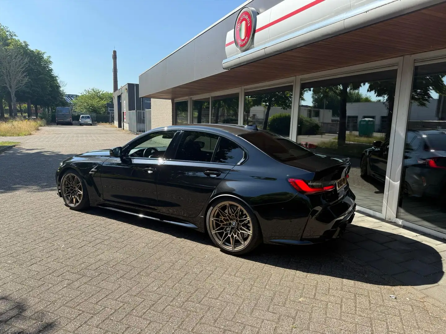 BMW M3 M3 510pk Aut M3 Competition Zwart - 2