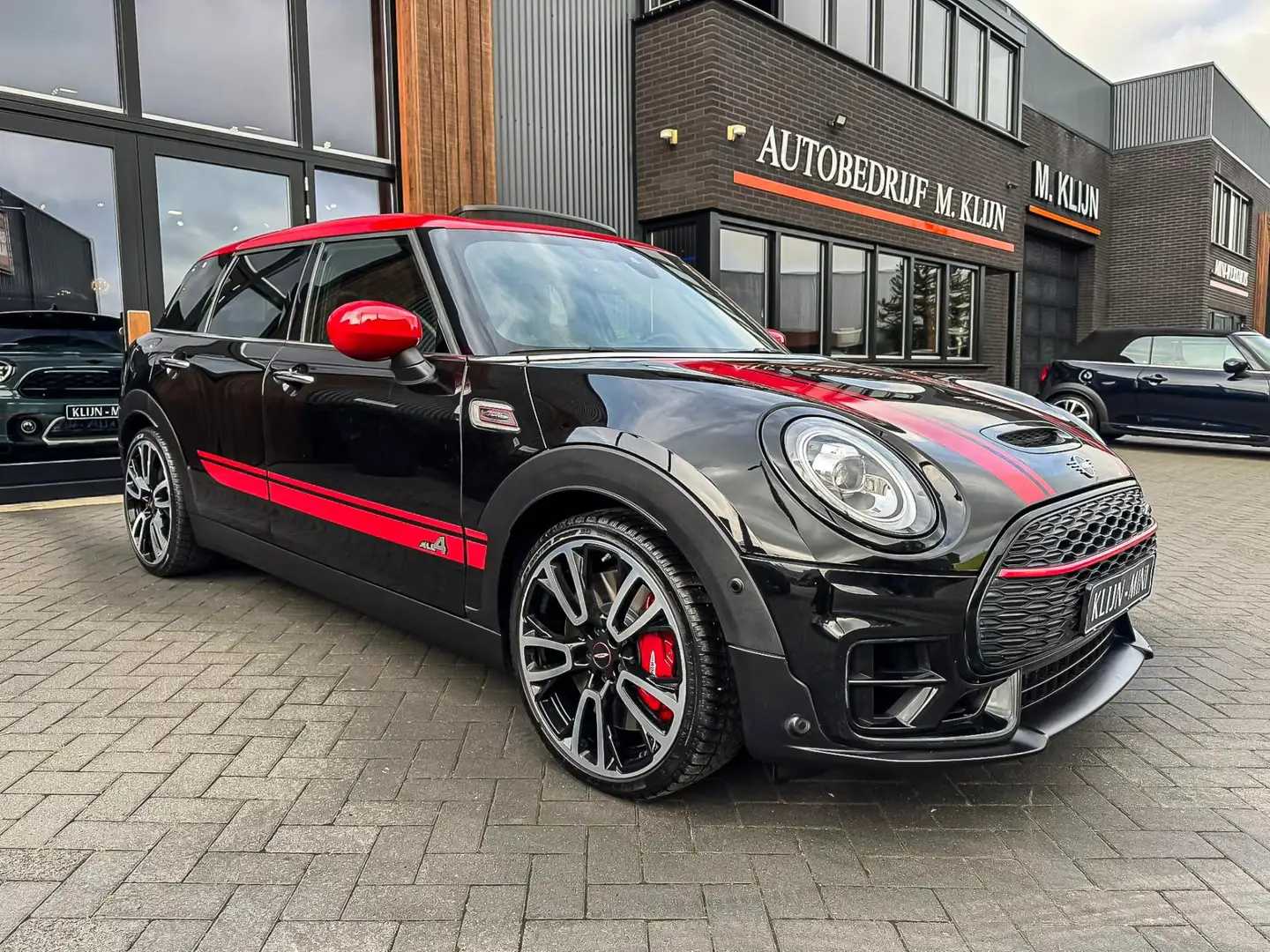MINI John Cooper Works Clubman Mini 2.0 JCW ALL4 Chili F1 Aut 306pk Blackline/All Negro - 1