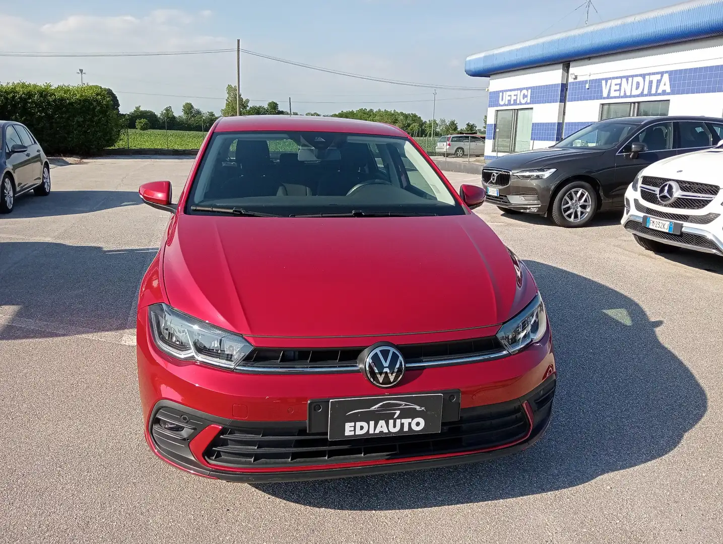 Volkswagen Polo Polo 1.0 tsi Life 95cv dsg Rojo - 1