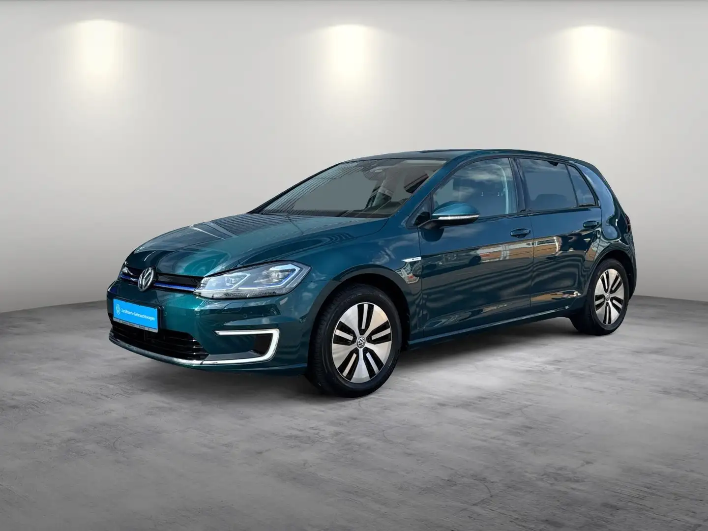 Volkswagen Golf VII Lim. e-Golf KAM ACC LED DYNAUDIO CCS Vert - 2