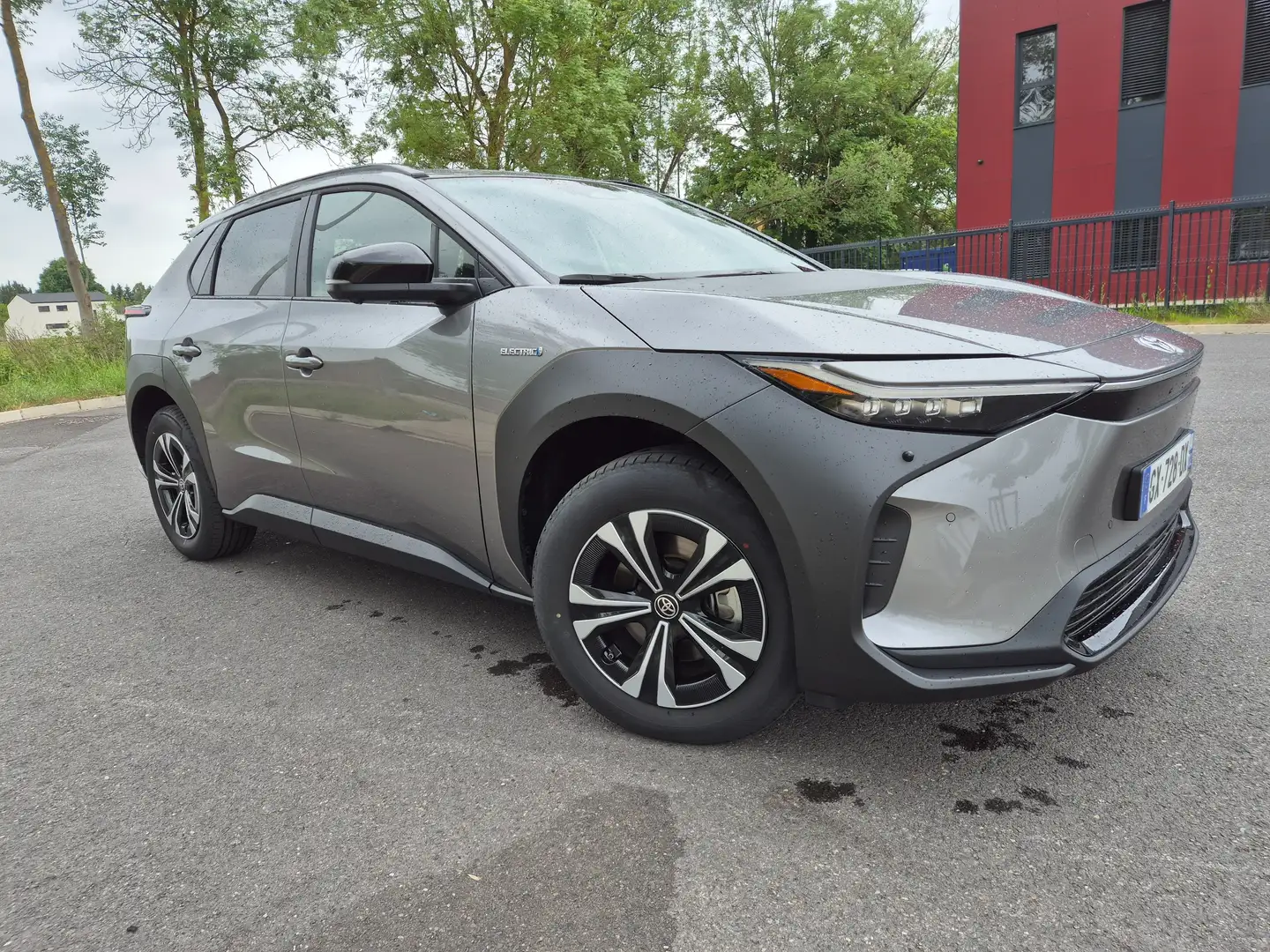 Toyota bZ4X Toyota bZ4X 218ch AWD Origin Gris - 1