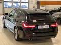 BMW 320 d Aut/Navi/AHK/Park&DriveAss/SportSitze Noir - thumbnail 8