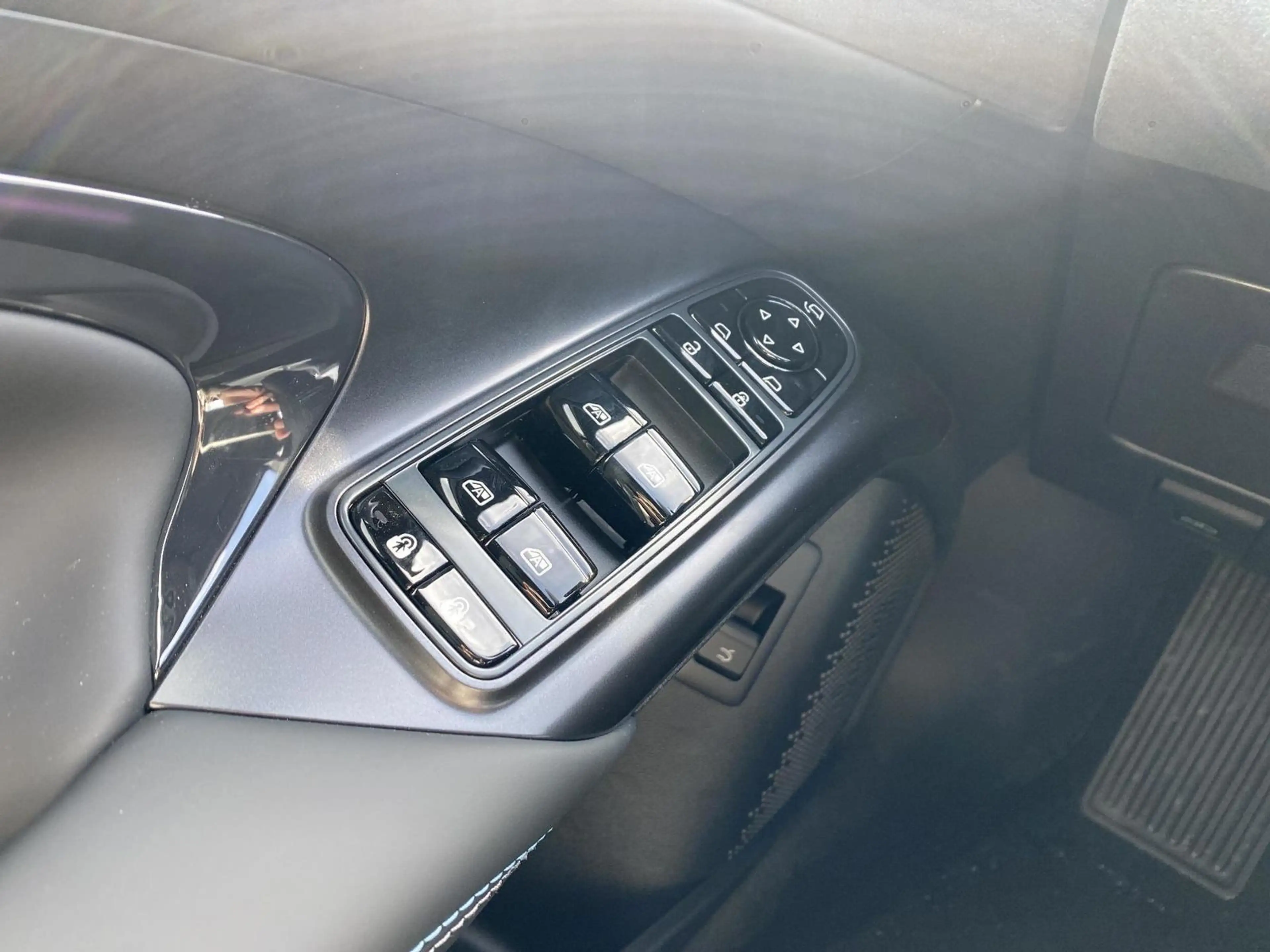 BYD Seal Design 82kWh Kamera Navi — photo 13