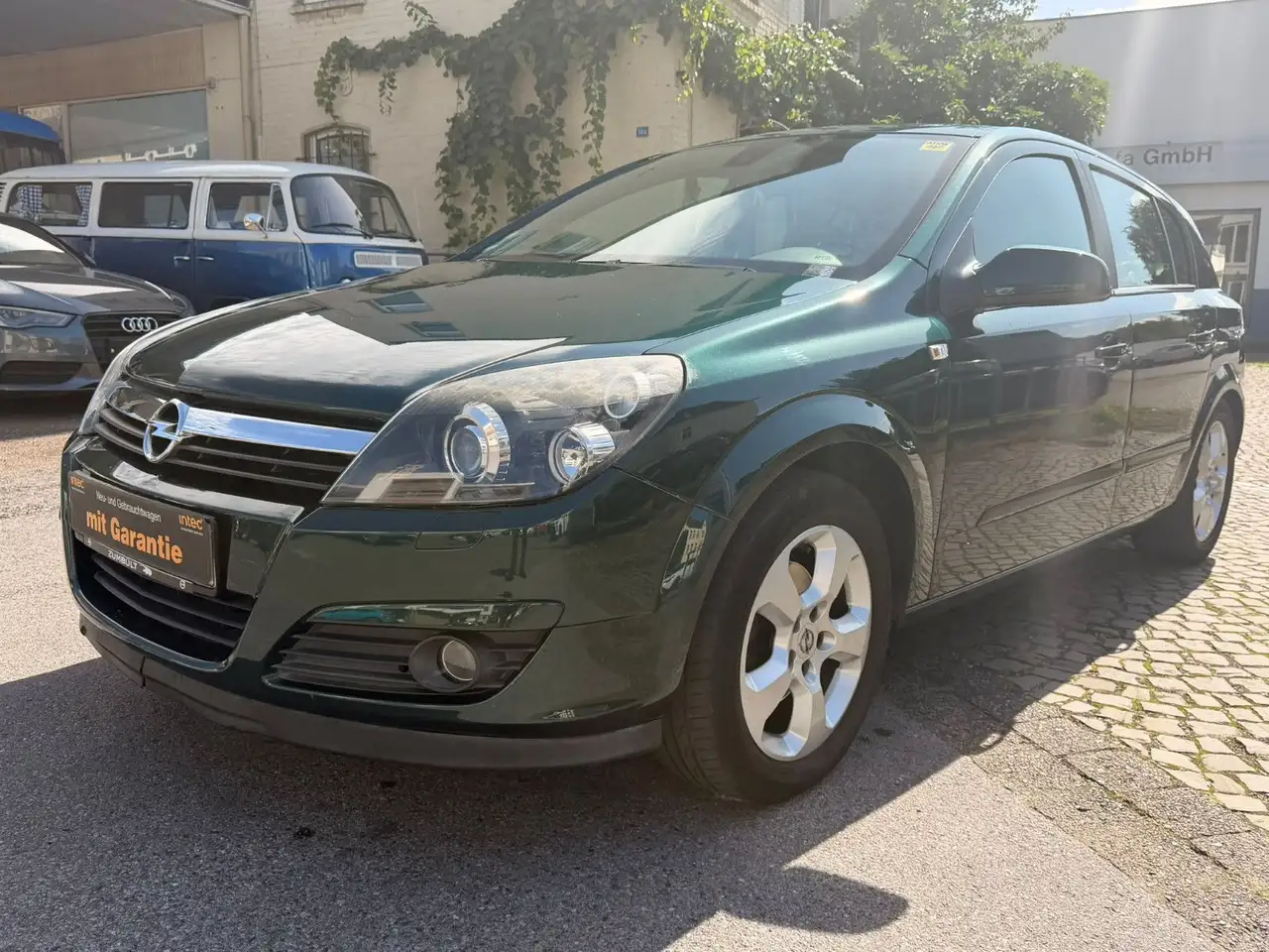 Opel Astra 1.8 Sport/ Automatik / TüV Neu / 1.HAND — photo 1 of 13