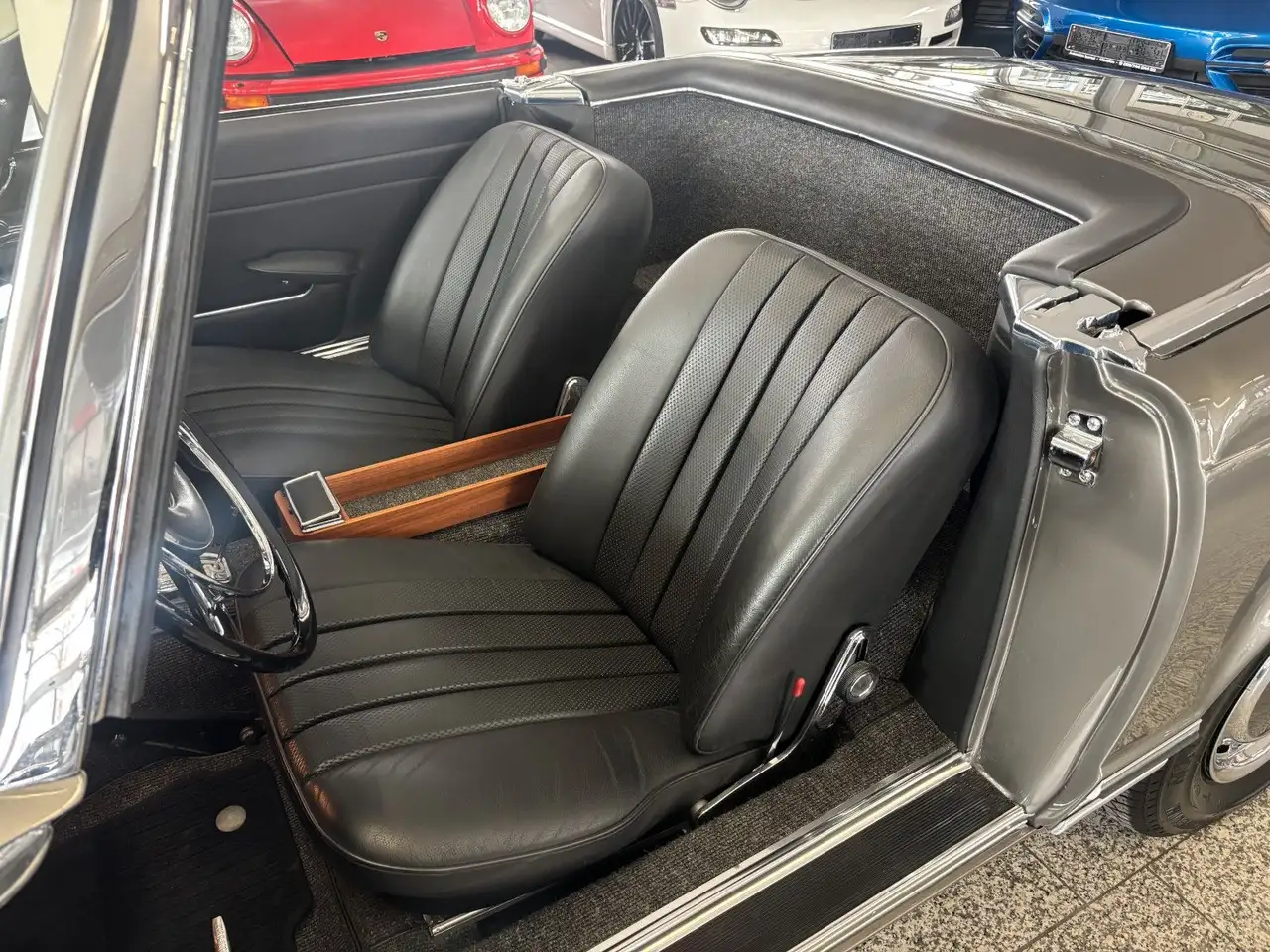 Mercedes-Benz 230 SL Pagode - dt. Spitzenrestaration - H-Kz., foto 12