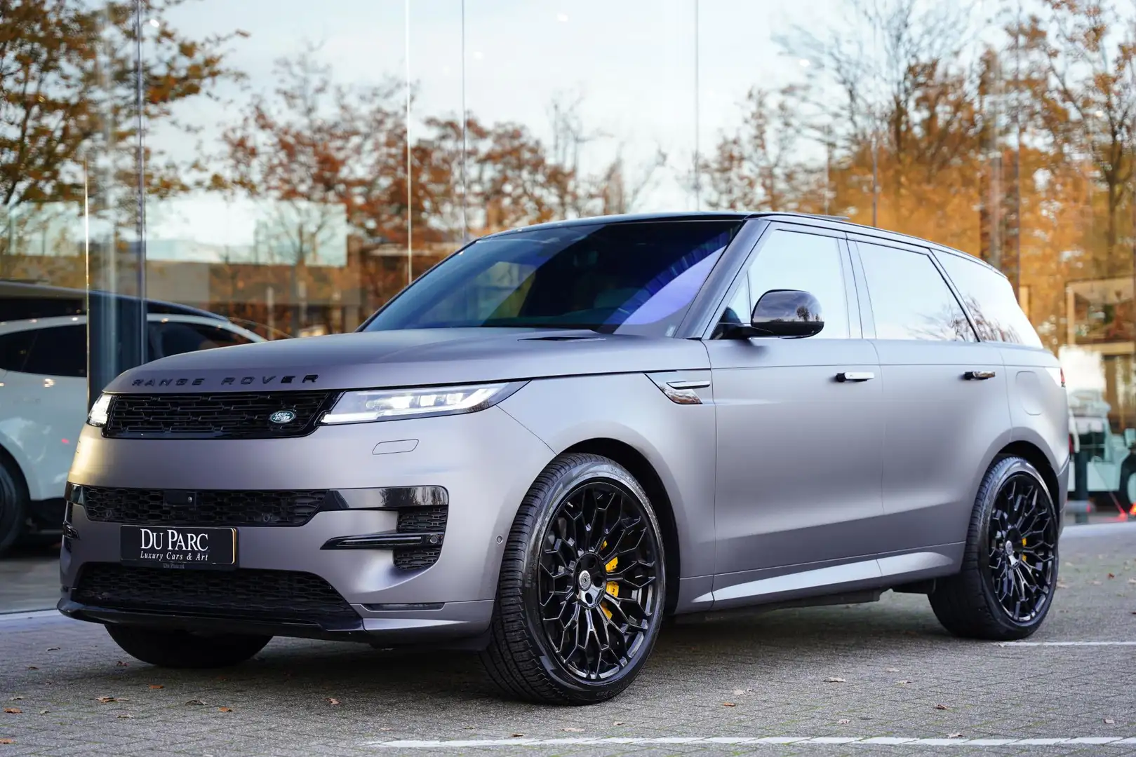 Land Rover Range Rover Sport 3.0 P550e Autobiography PHEV | Satin Grey Metallic Grijs - 1
