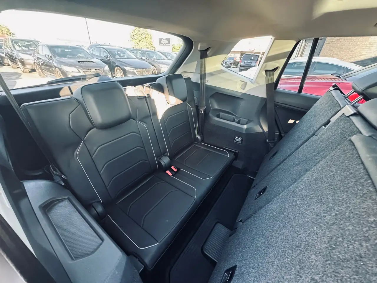 Volkswagen Tiguan снимка Volkswagen Tiguan