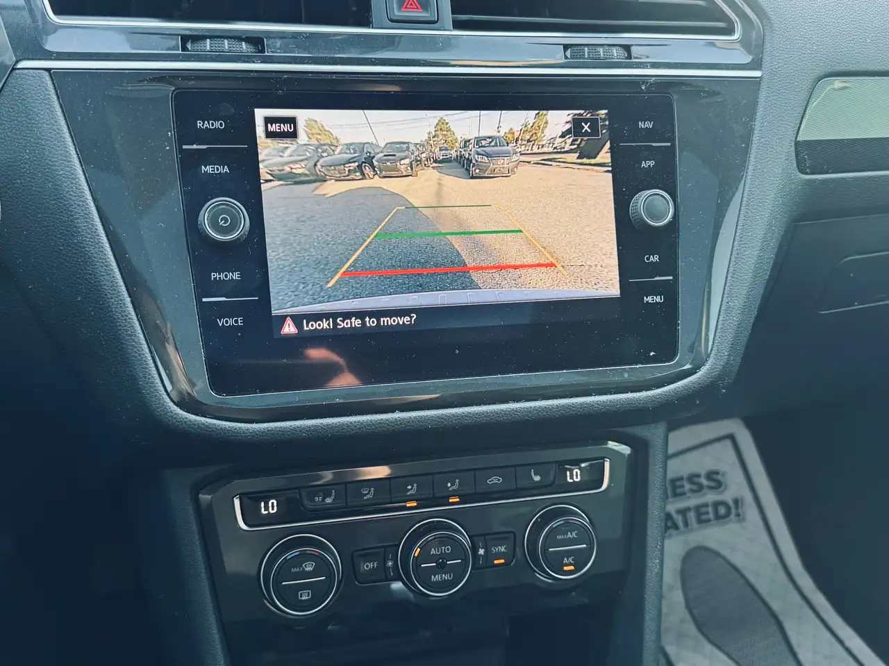 Volkswagen Tiguan снимка Volkswagen Tiguan