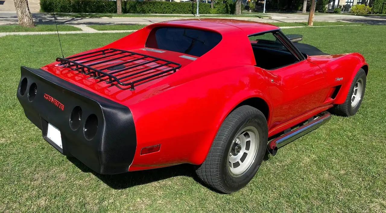 Chevrolet Corvette снимка Chevrolet Corvette