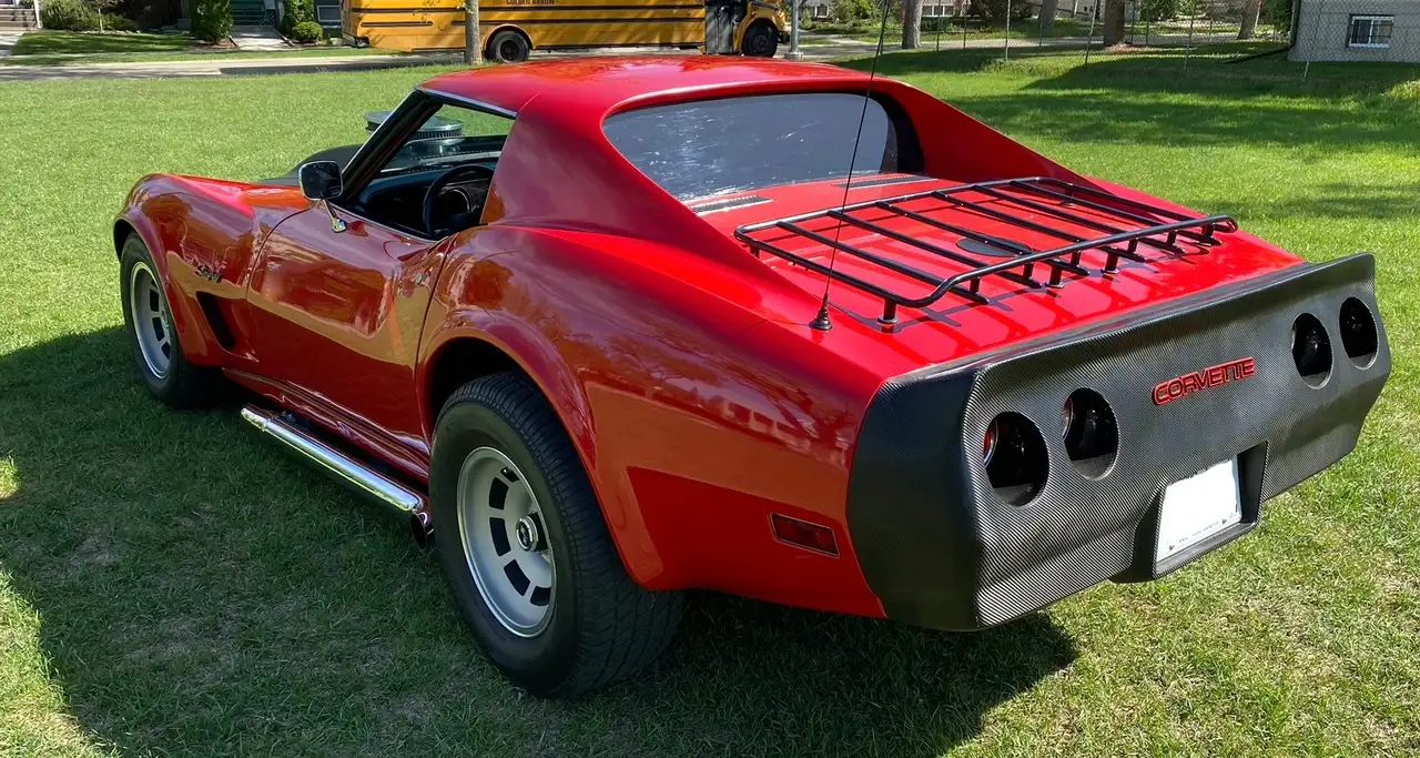 Chevrolet Corvette снимка Chevrolet Corvette