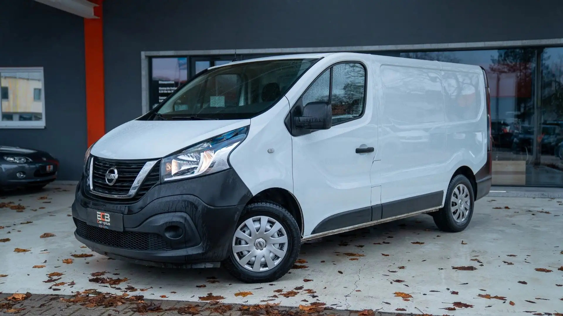 Nissan NV300 Kastenwagen L1H1 2,7t  *Klima/AHK* Alb - 2