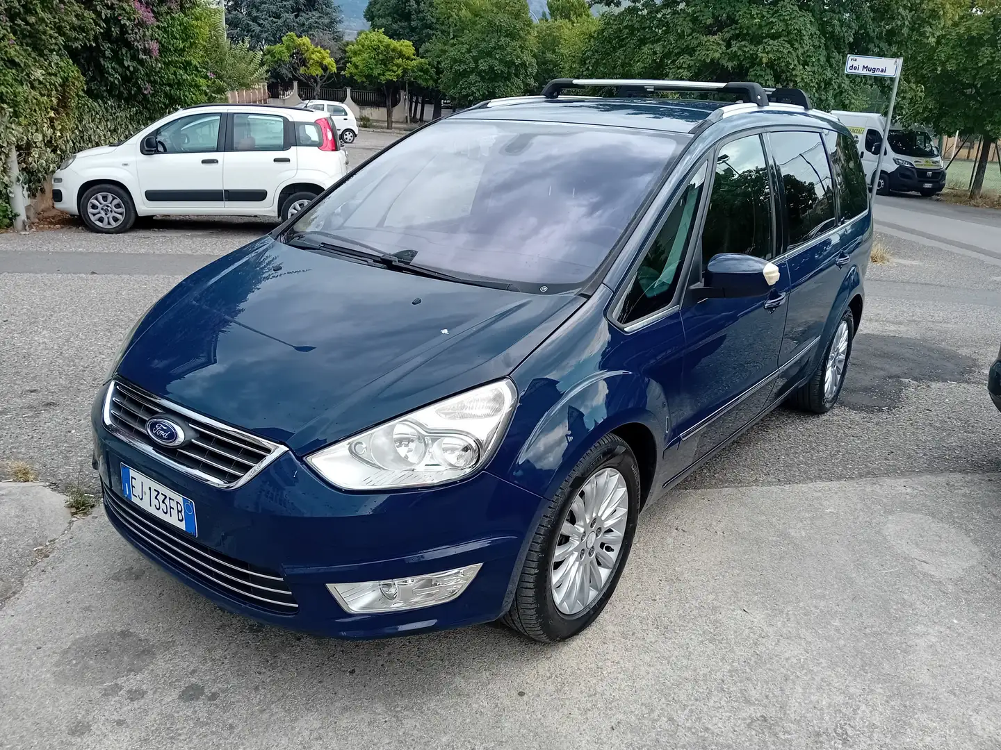 Ford Galaxy Galaxy II 2010 2.0 tdci Titanium 163cv powershift Bleu - 2