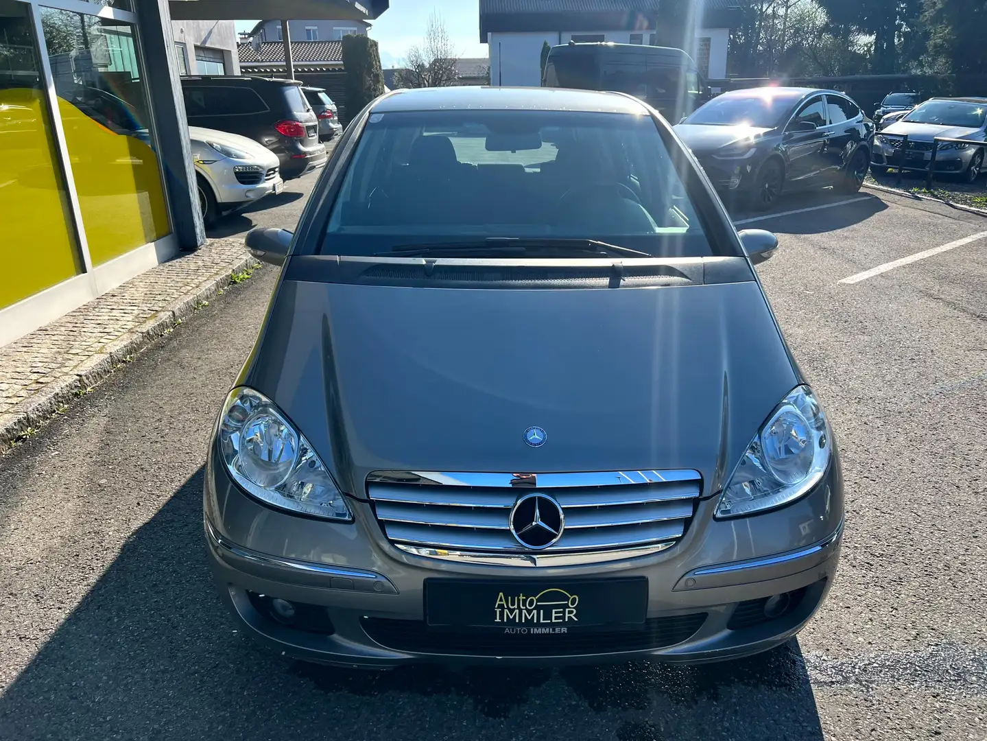 Mercedes-Benz A 150 A 150*KLIMA*EINPARKHILFE*METALLIC*SITZ*KOMFORT-PAK Grau - 2