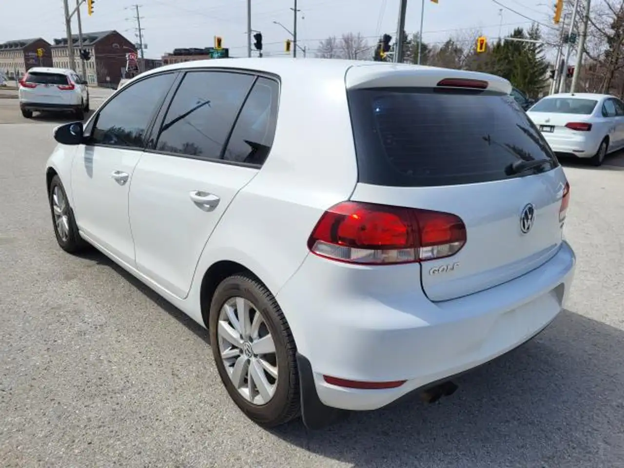 Volkswagen Golf снимка Volkswagen Golf