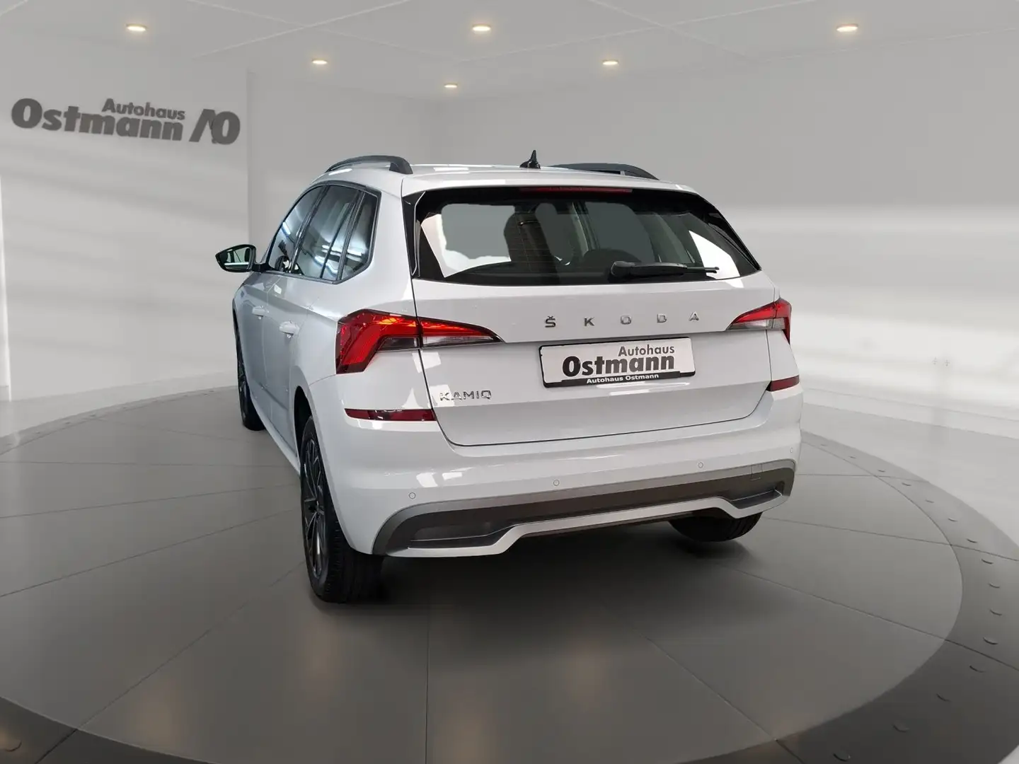 Skoda Kamiq 1.0 TSI Ambition LED LM PDC SHZ LM Weiß - 2