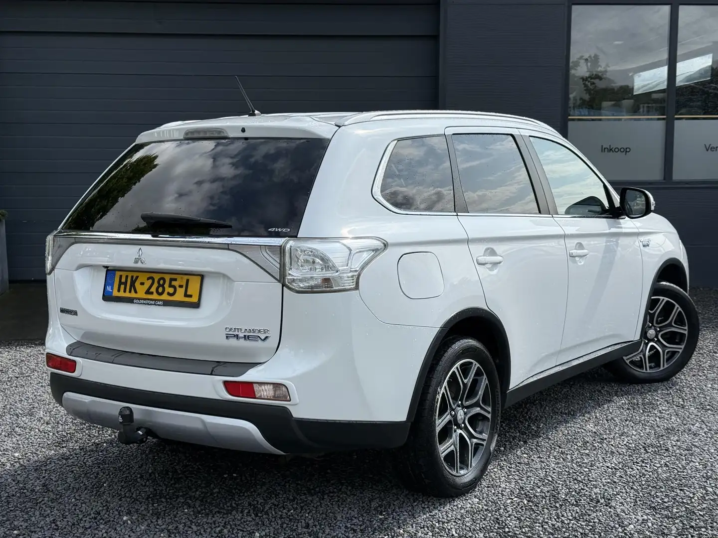 Mitsubishi Outlander 2.0 PHEV Business Edition Navi,Trekhaak,Camera,Sch Alb - 2