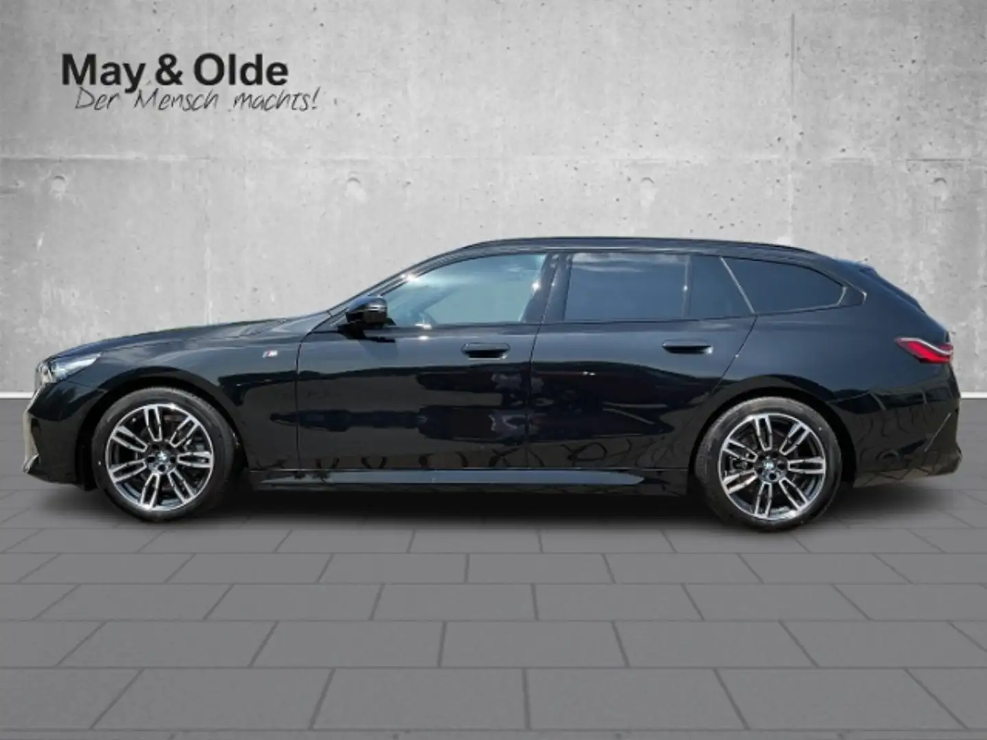 BMW 520 d xDrive Touring M-Sport HUD Pano AHK ACC H/K Schwarz - 2