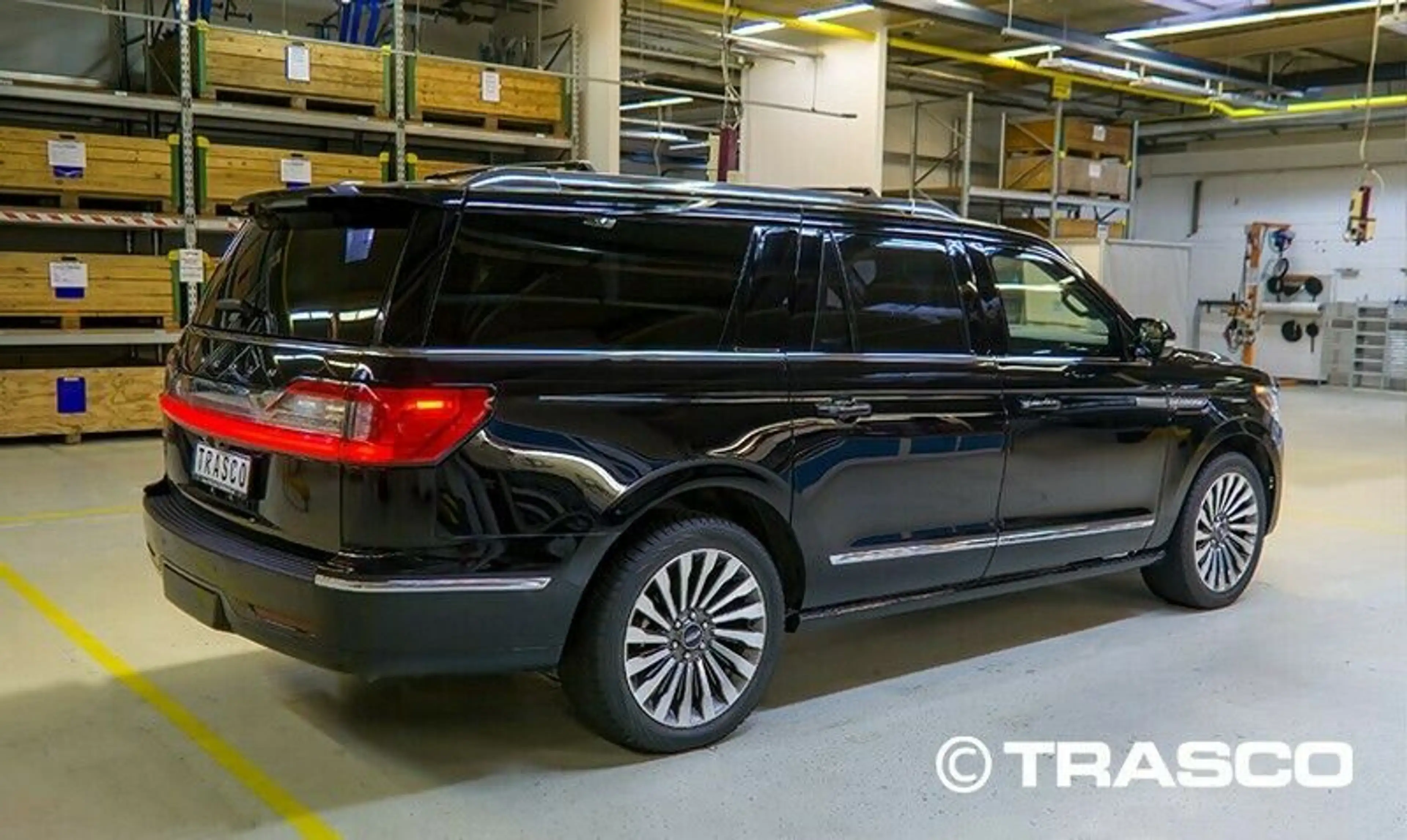 Lincoln Navigator L - gepanzert Level 6 A-Kip TRASCO — photo 2