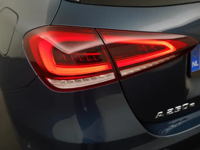 Mercedes-Benz A-Class view 30