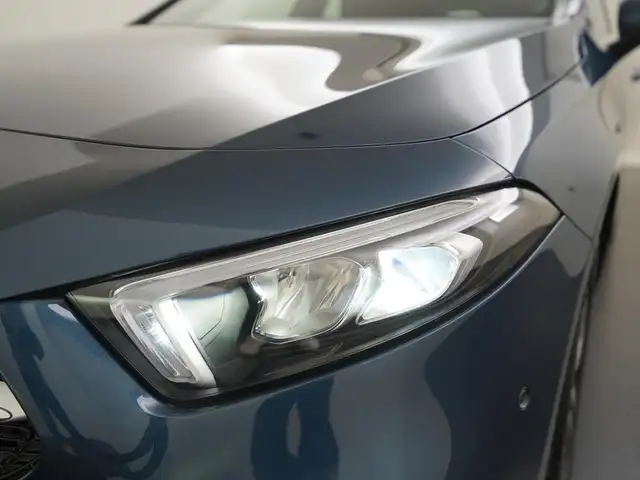 Mercedes-Benz A-Class view 19