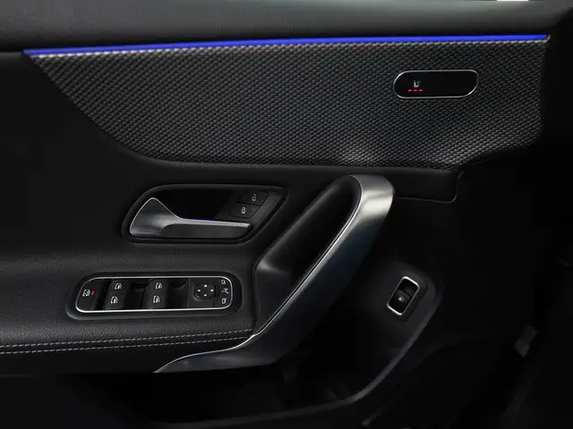 Mercedes-Benz A-Class view 18