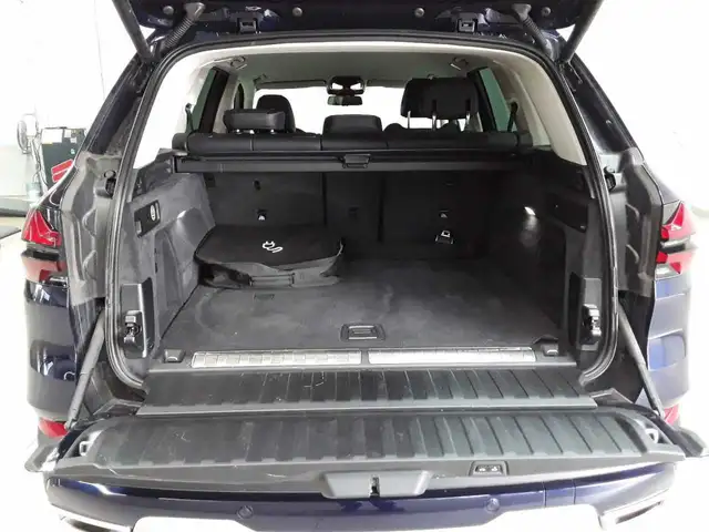 BMW X5 view 15