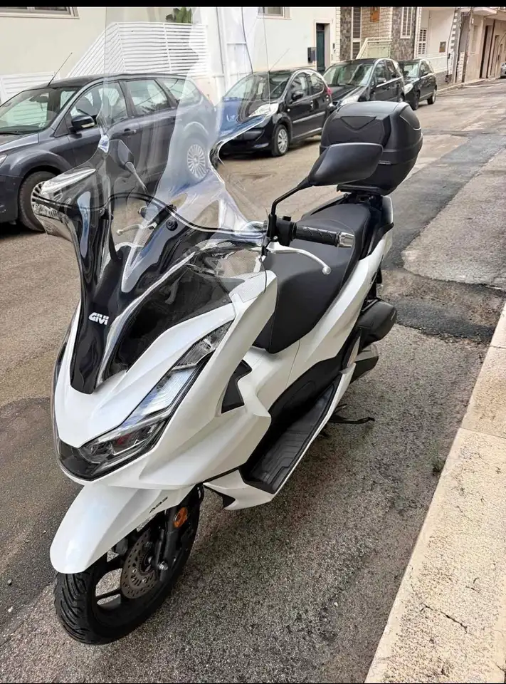 Honda PCX 125