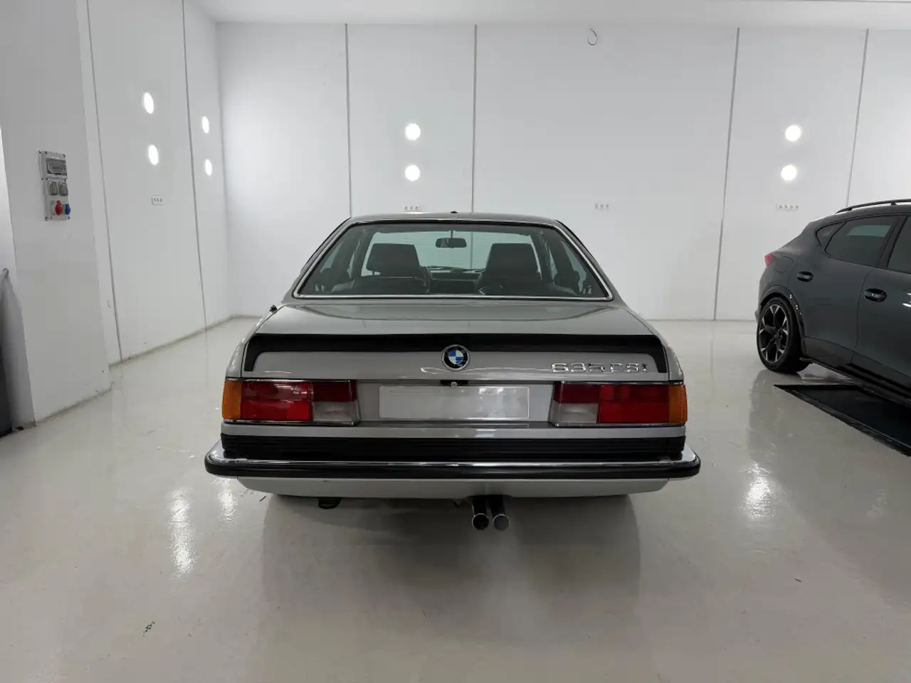BMW 635 M CSi Kat (E24), foto 5
