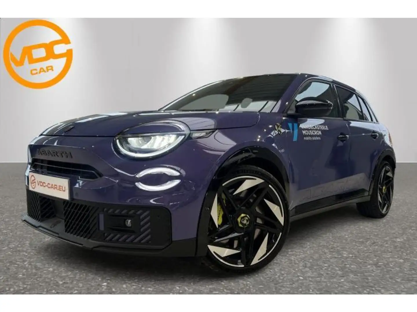 Abarth 600e scorpionissima Mauve - 1