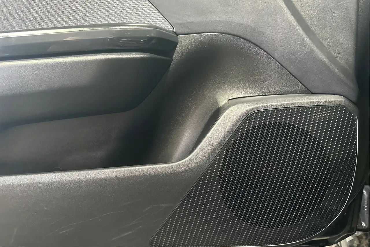 Kia K4 снимка Kia K4