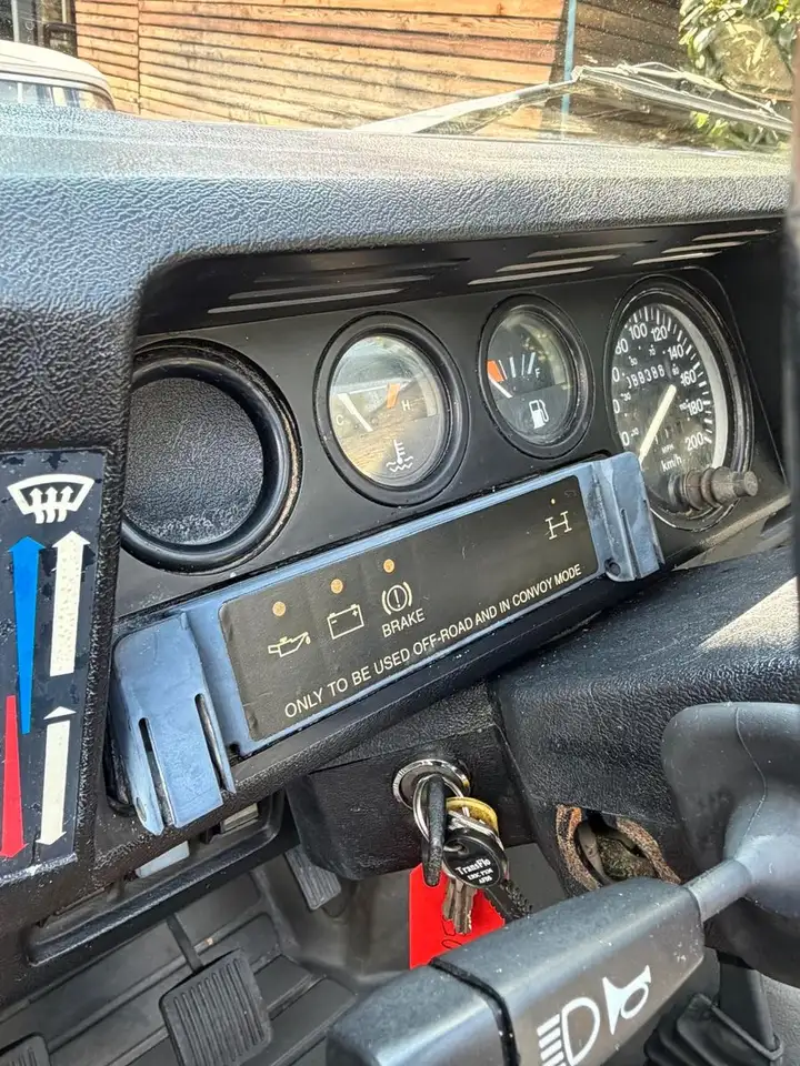 Land Rover Defender 110 HT, foto 12