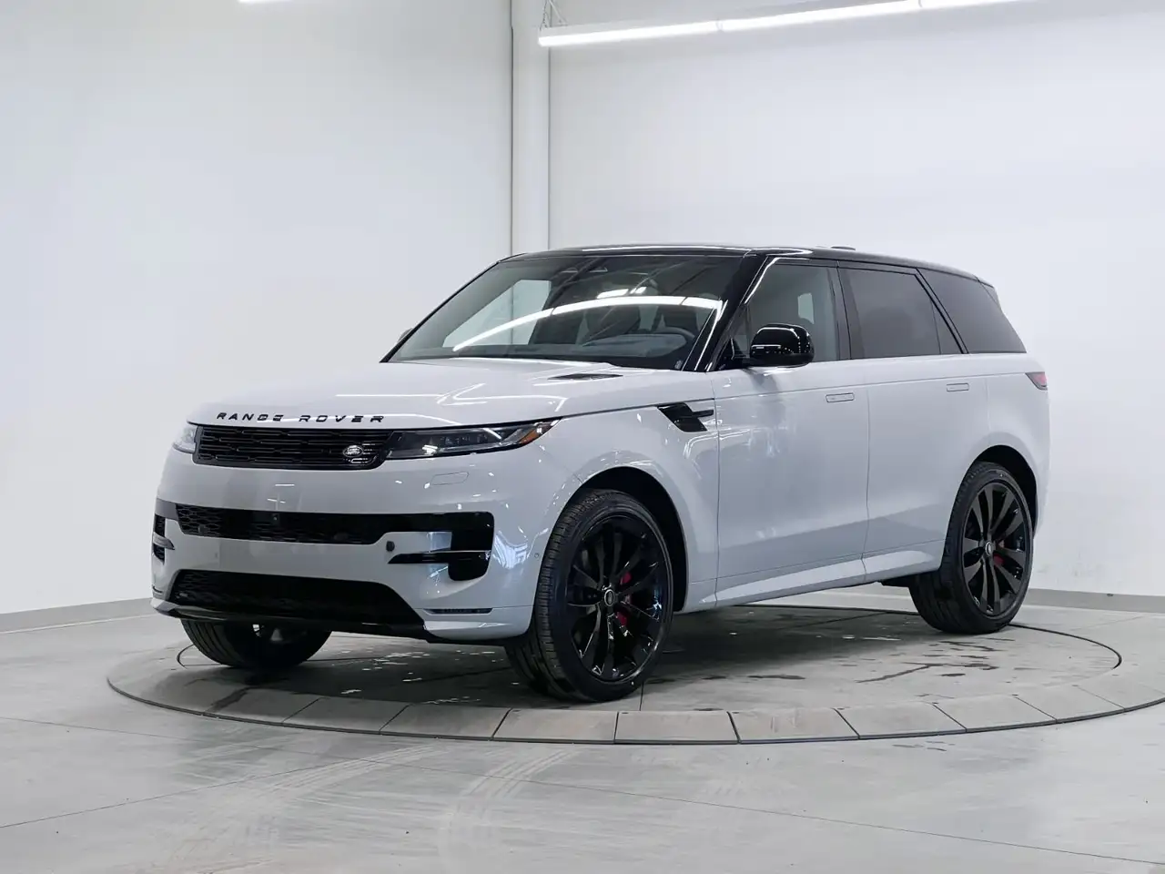 2026 Land Rover Range Rover Sport
