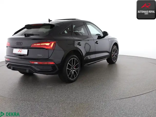 Audi Q5 view 5