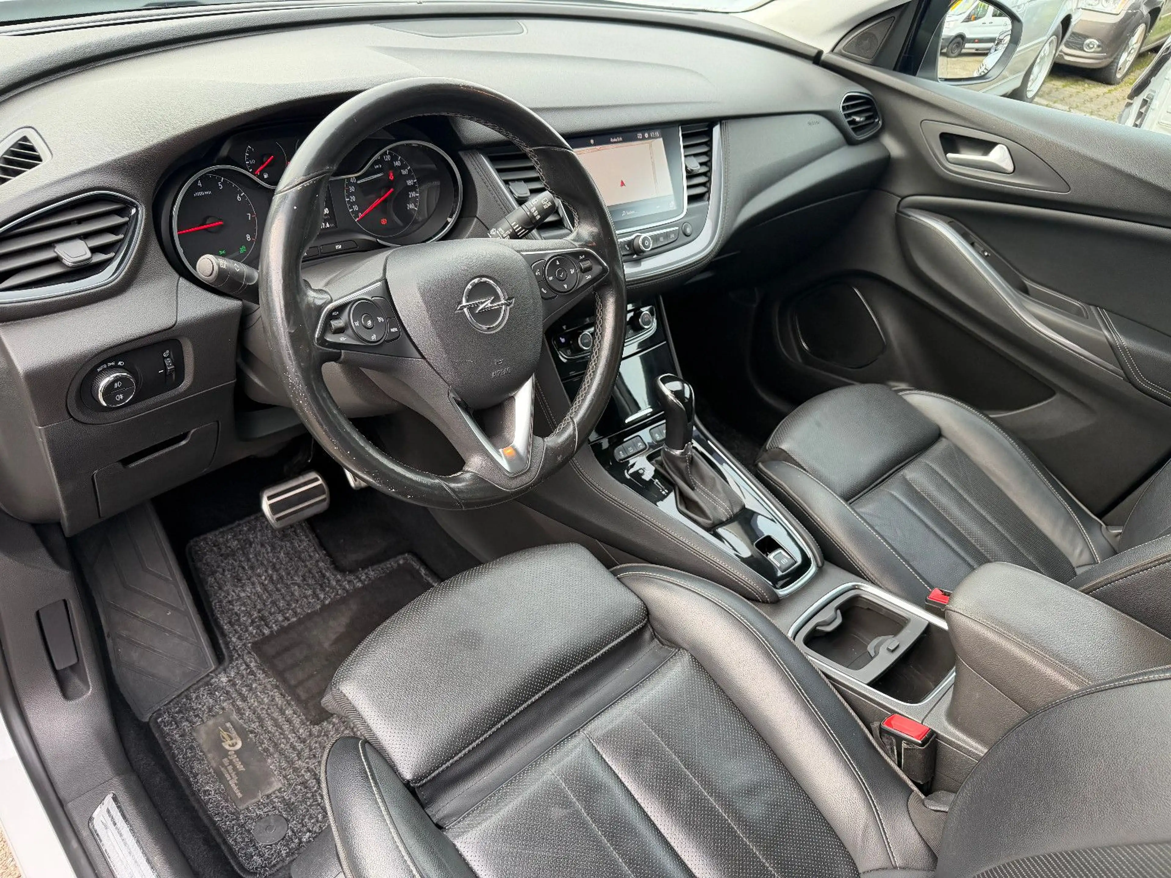 Opel Grandland X /NAVI/GARANTIE/LEDER/AHK/KAMERA/ALU — photo 14